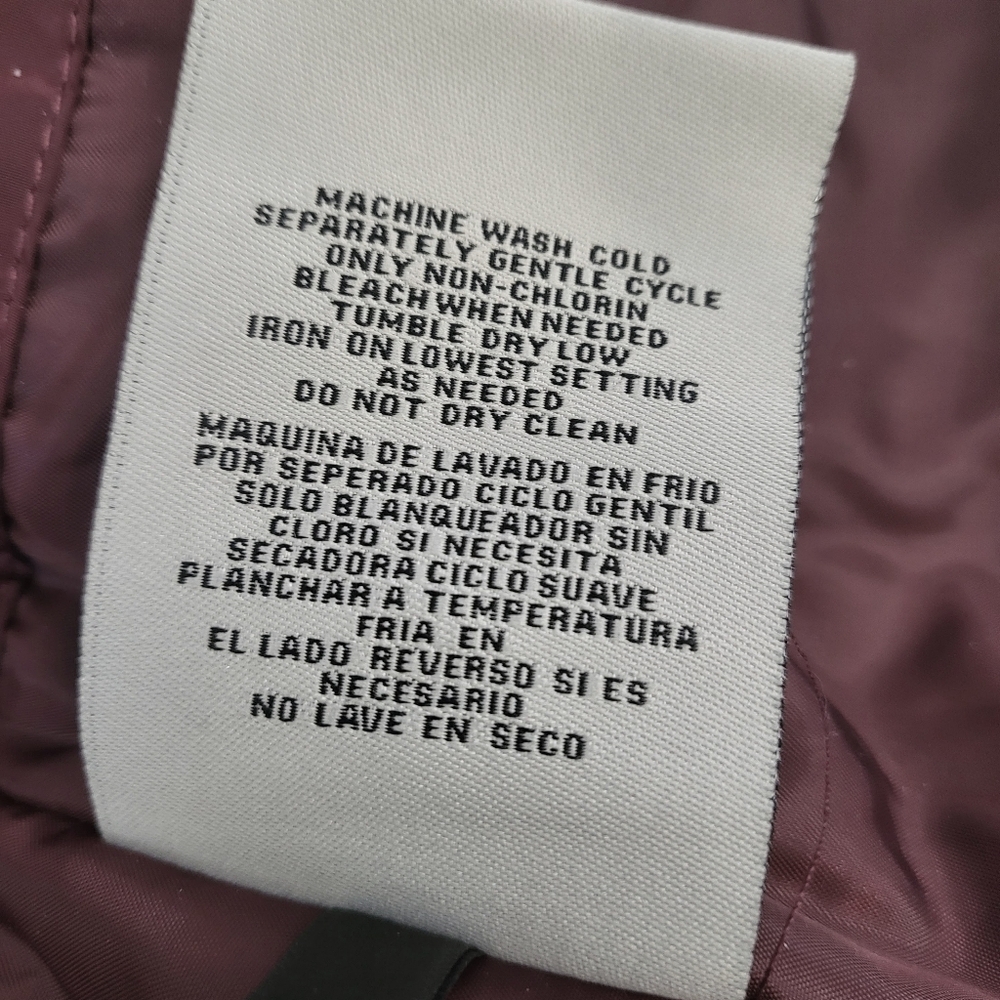 LEVI'S Quilted Puffer Coat Jacket Sherpa Hood and Trim Burgundy Women's M - Picture 8 of 16